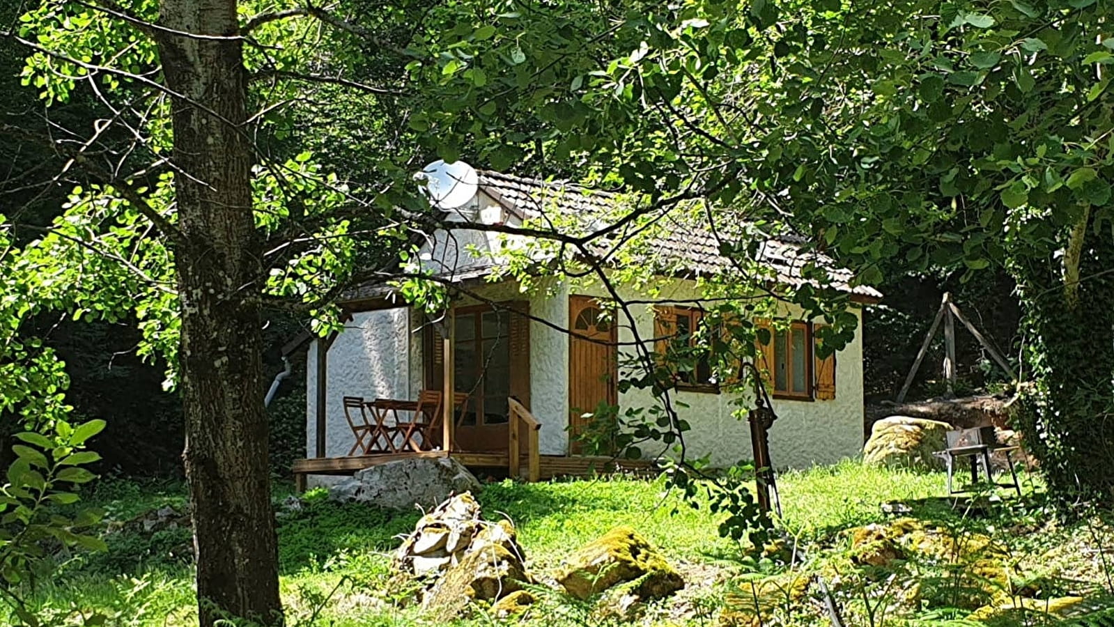 Cottage du lac de Chaumeçon