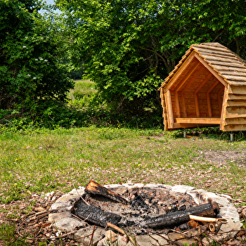 Aire d'éco-bivouac - GLUX-EN-GLENNE