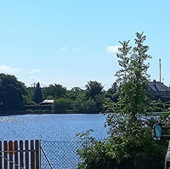 Aire de service pour camping-car de Lormes - LORMES