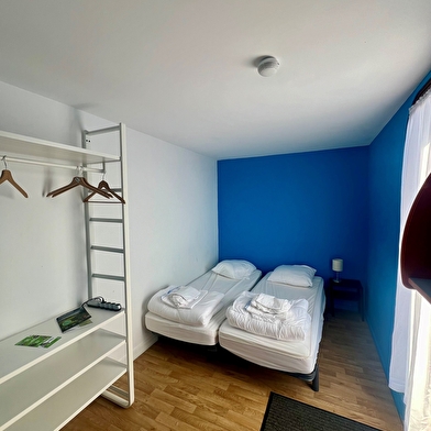 Location Chambre Cabine n°12 pour 2 personnes Lac des Settons Morvan - Activital